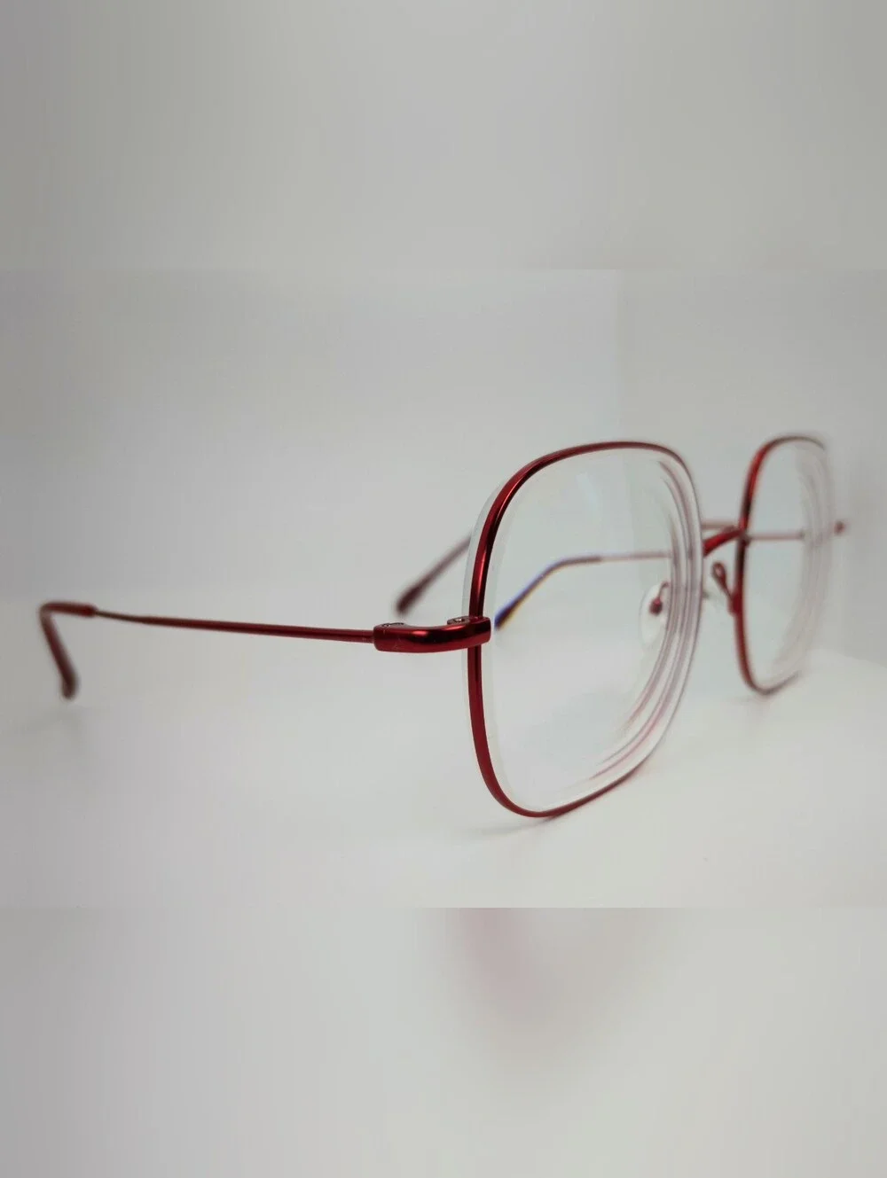 Eyebuydirect movement lightweight